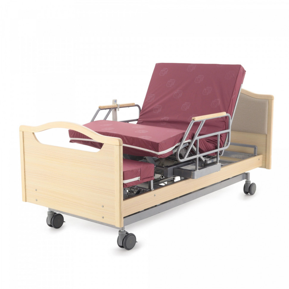 Кровать для лежачих больных с матрасом, регул. высоты, Т/АТ MED-MOS DB-2B электрическая с поворотным креслом в левую сторону (светлое дерево)